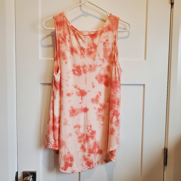 NWT Old Navy Luxe Red Tie Dye High Neck Tank Top Large Loose Fitting - Picture 2 of 7